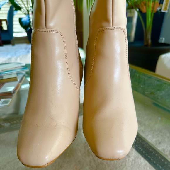 Beige heel boots - Picture 4 of 5